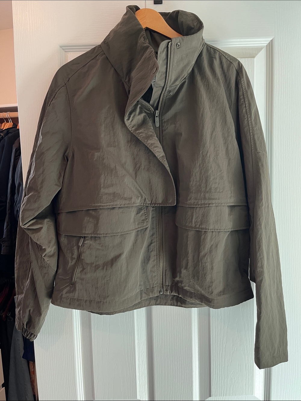 Lululemon Always Effortless Jacket NWT 8